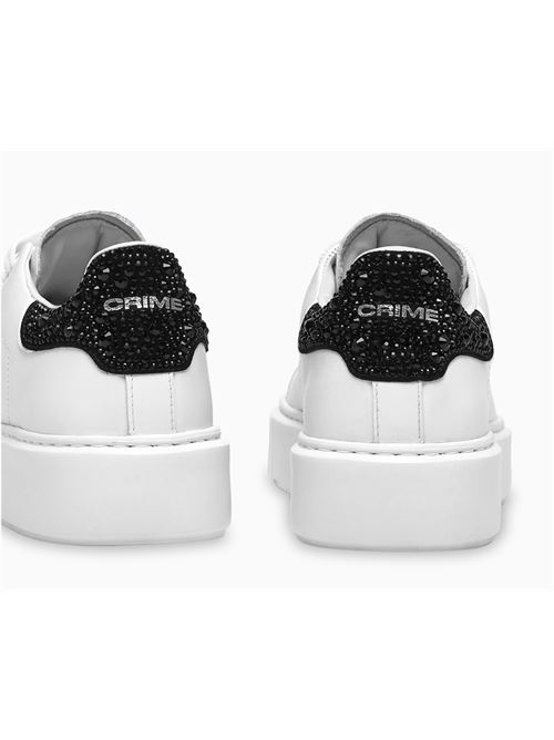 sneakers crime london | 2870610